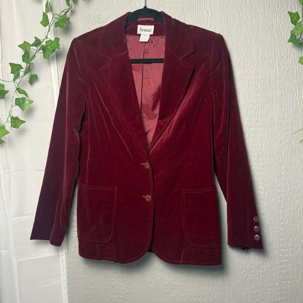Vintage Personal Burgundy Velvet Blazer Structured Shoulder Dark Academia Size 8